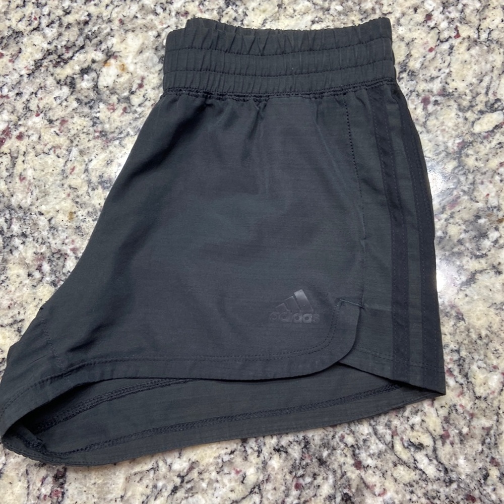 Adidas pacer woven extra small shorts